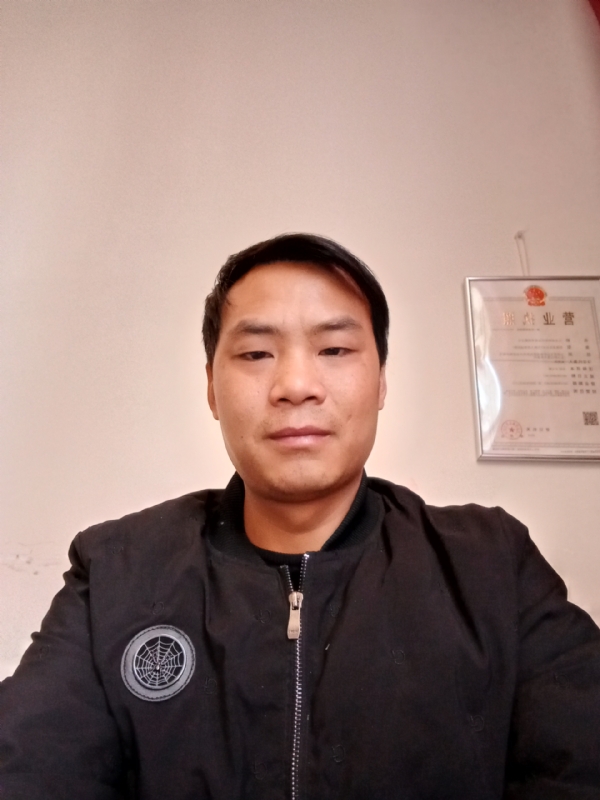 追寻爱情她在哪里的第一张照片--长汀相亲网