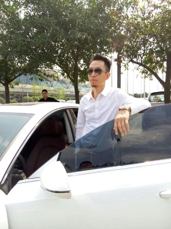 杨岳的第一张照片--长汀相亲网