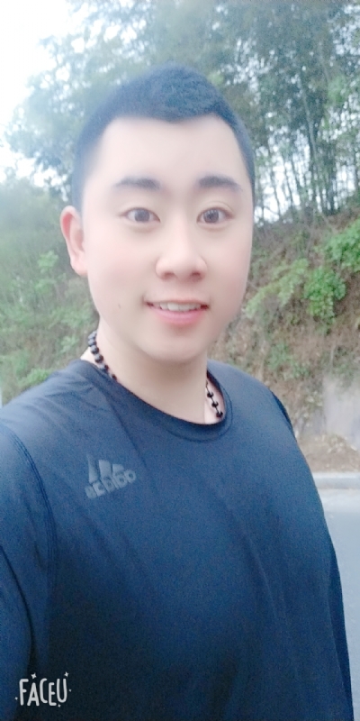 帅小伙的第一张照片--长汀相亲网