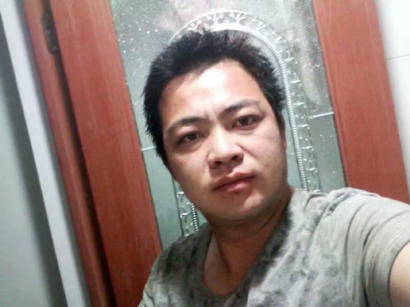 往事随风的第一张照片--长汀相亲网