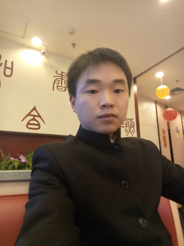 夜凉露沾衣的第一张照片--长汀相亲网