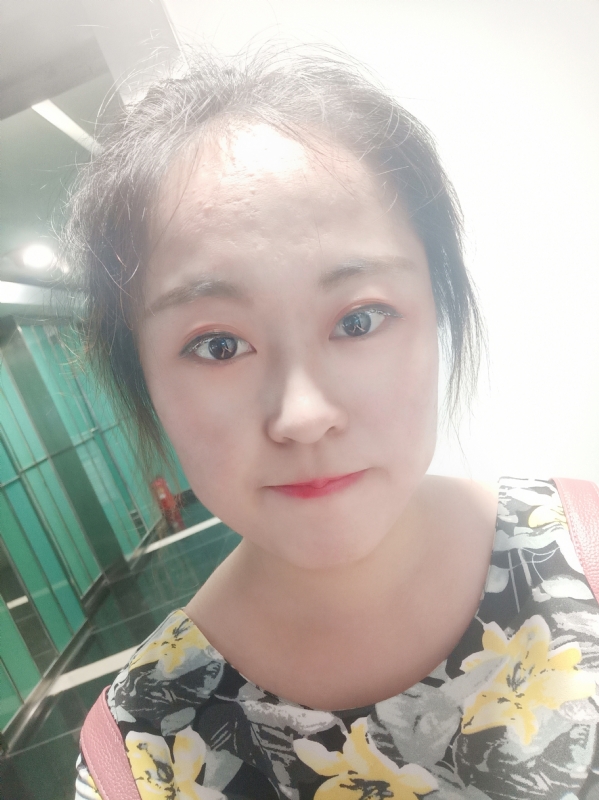 小花伞的第一张照片--长汀相亲网