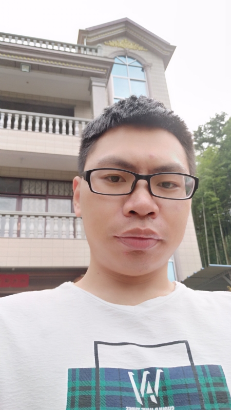 找一个人的第一张照片--长汀相亲网