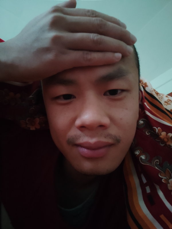 开心鬼在哪呢的第一张照片--长汀相亲网