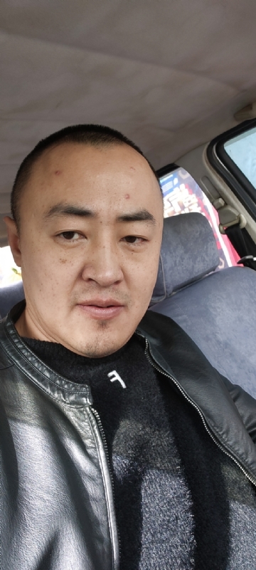 精神九哥的第一张照片--长汀相亲网