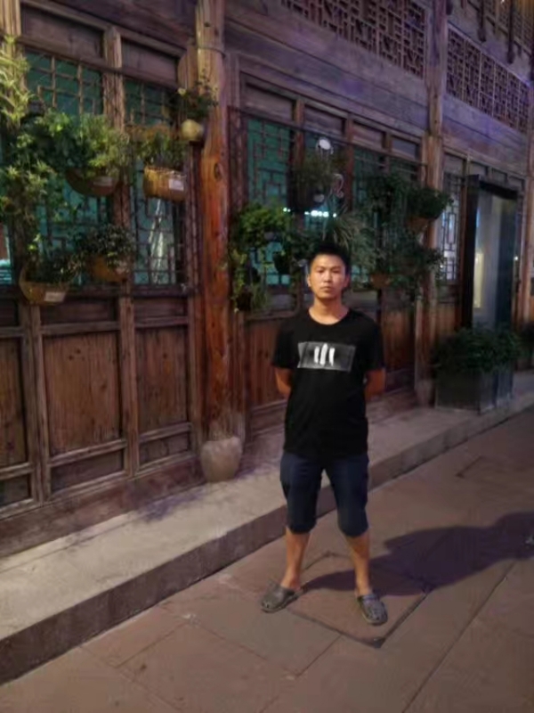 回忆的第一张照片--长汀相亲网