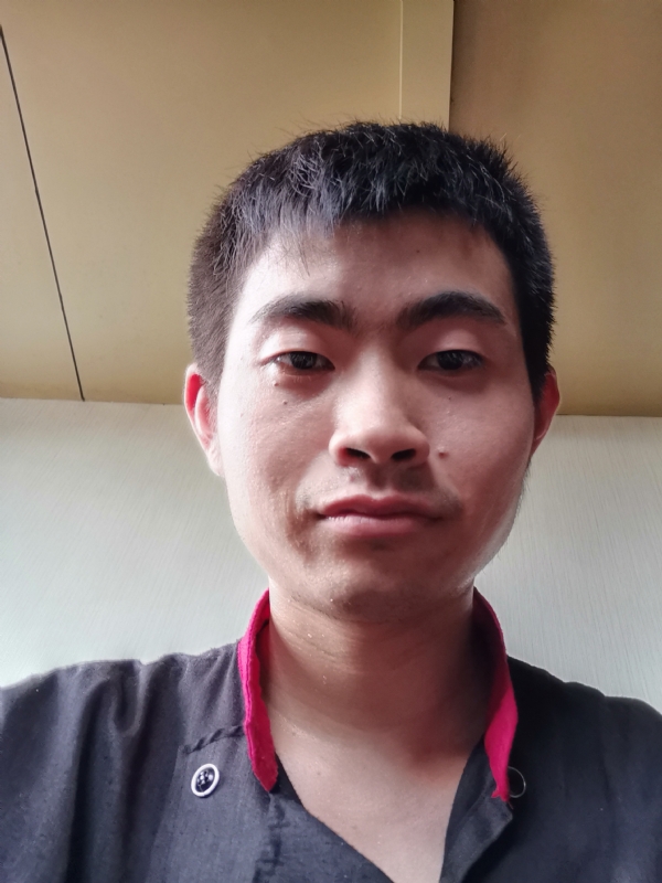 嗯的第一张照片--长汀相亲网