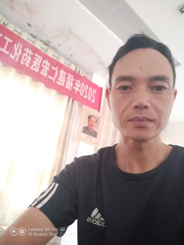 向往彩虹的第三张照片--长汀相亲网