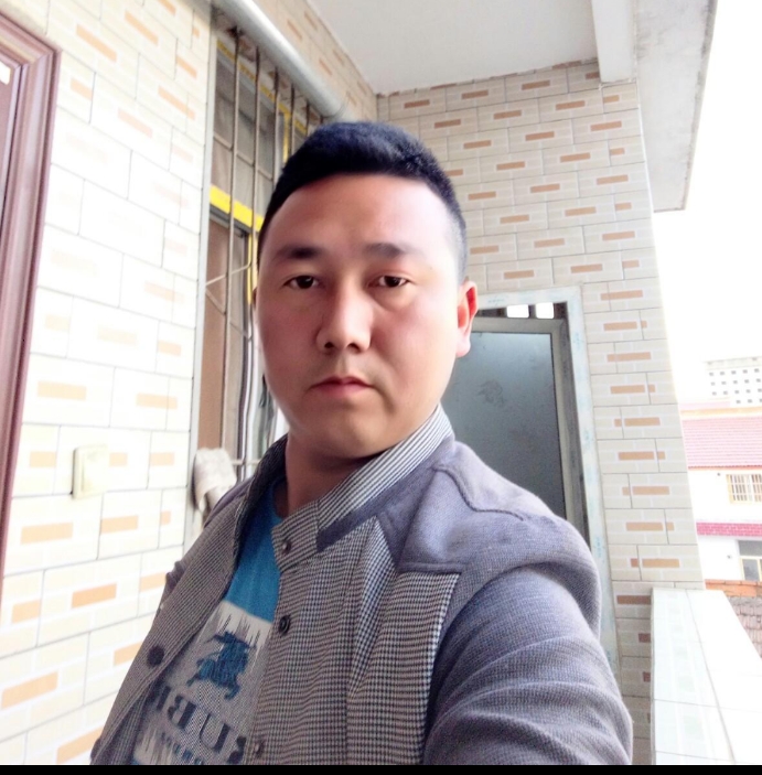帅帅的大叔的第一张照片--长汀相亲网