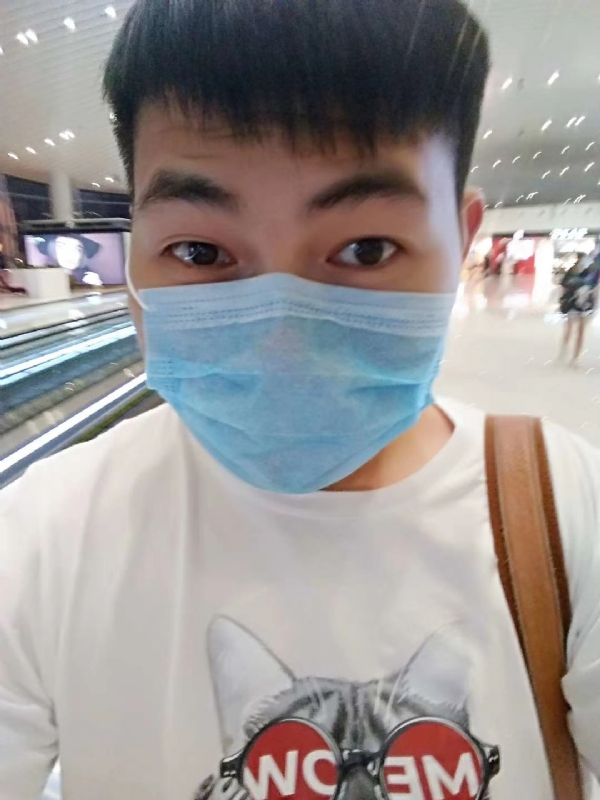 咔咔一顿的第二张照片--长汀相亲网