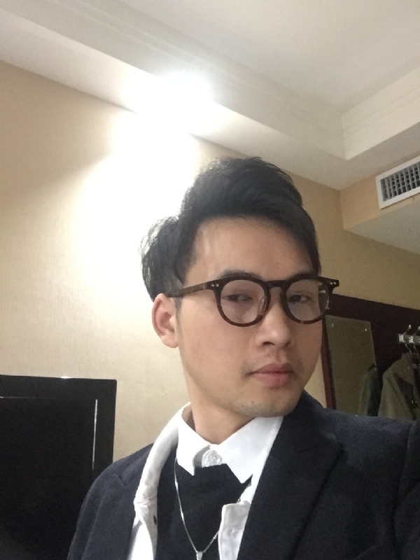曾亮的第一张照片--长汀相亲网