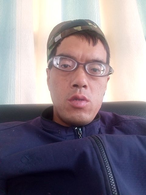 等待有缘人的第一张照片--长汀相亲网