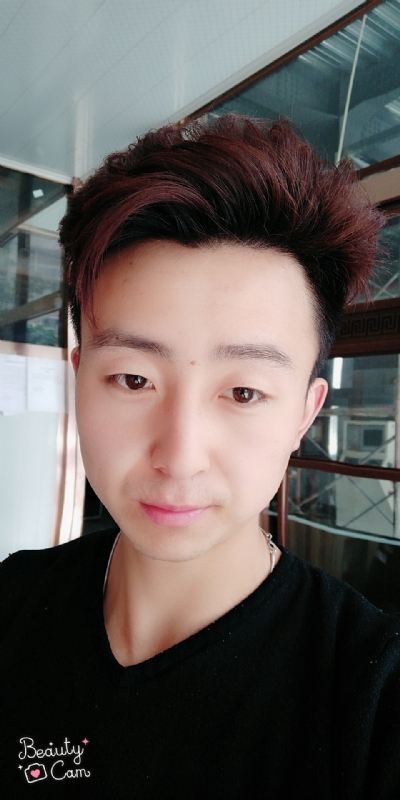 拼命微笑的第三张照片--长汀相亲网