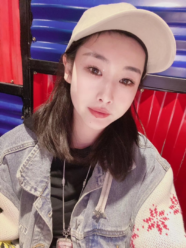 玲珑的第一张照片--长汀相亲网