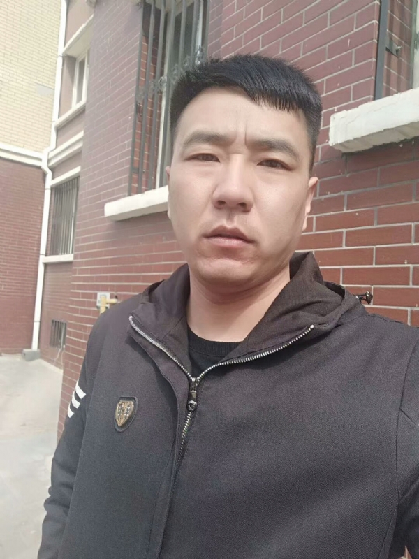谁伴我闯荡的第一张照片--长汀相亲网