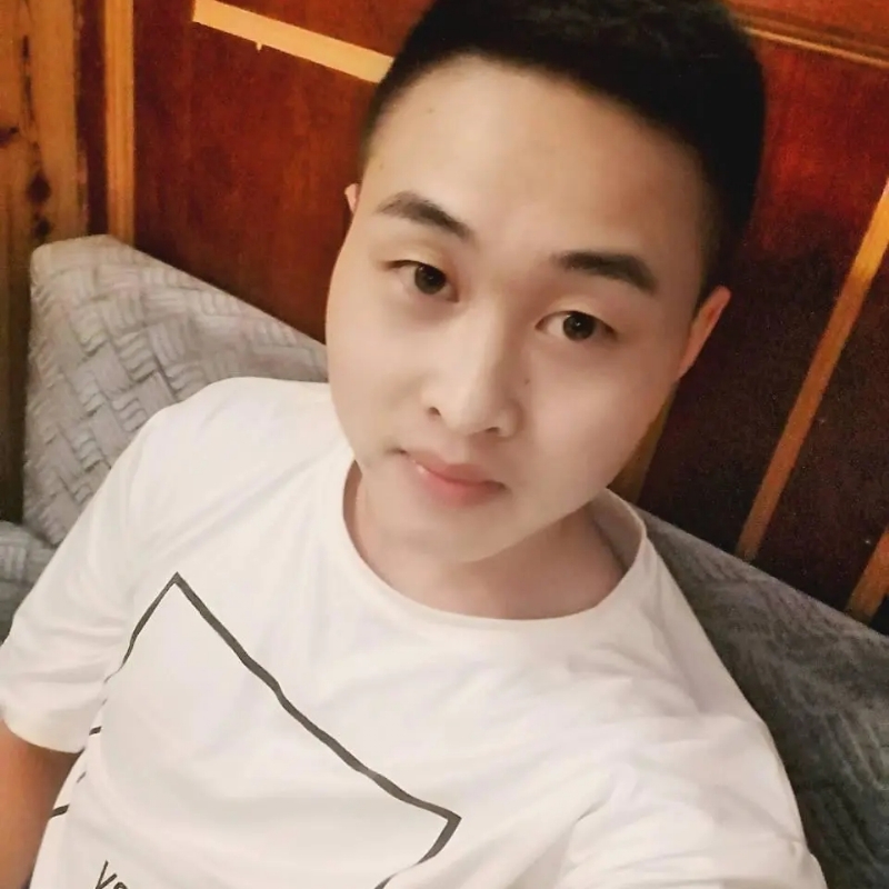 娃娃脸小爸爸的第一张照片--长汀相亲网