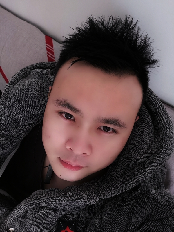 明明的第一张照片--长汀相亲网