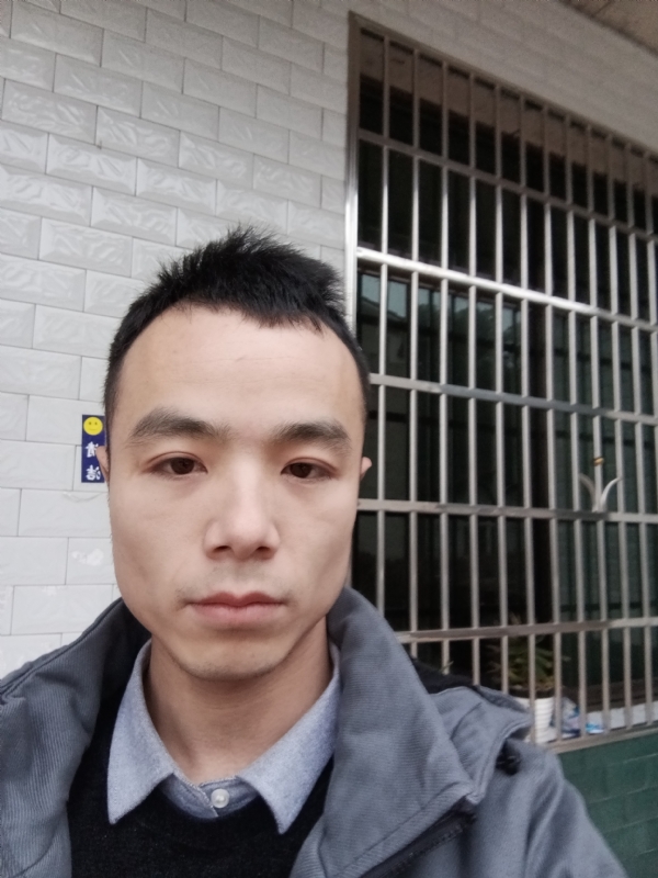 笑得那么开心的第二张照片--长汀相亲网