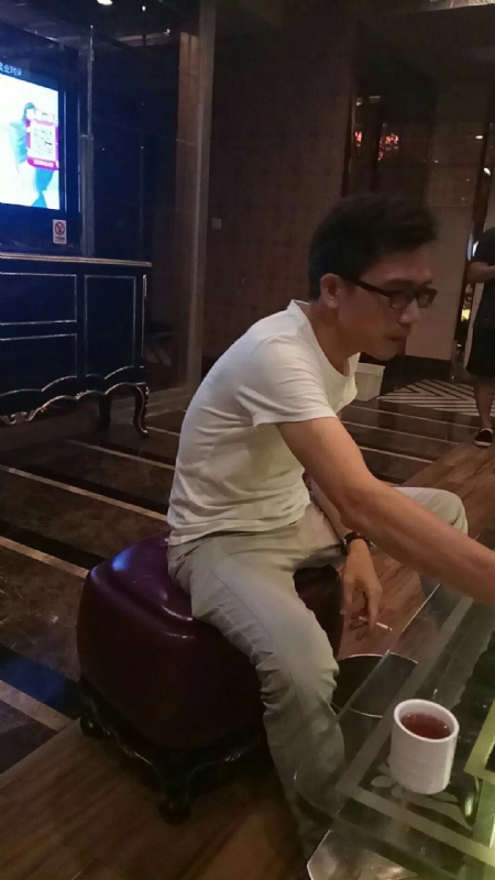 期待缘分的第一张照片--长汀相亲网