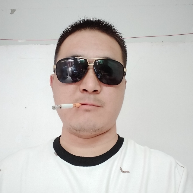 白伟伟的第一张照片--长汀相亲网