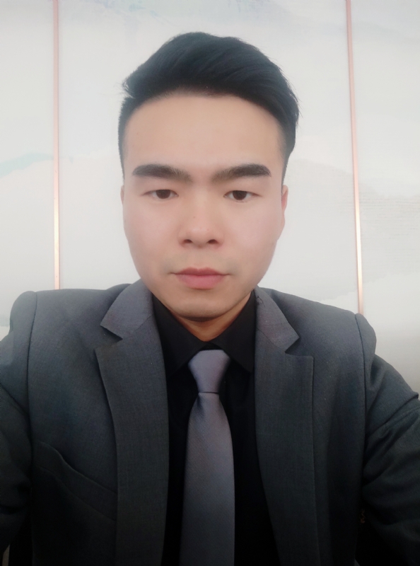 穿西装的鲨鱼的第一张照片--长汀相亲网