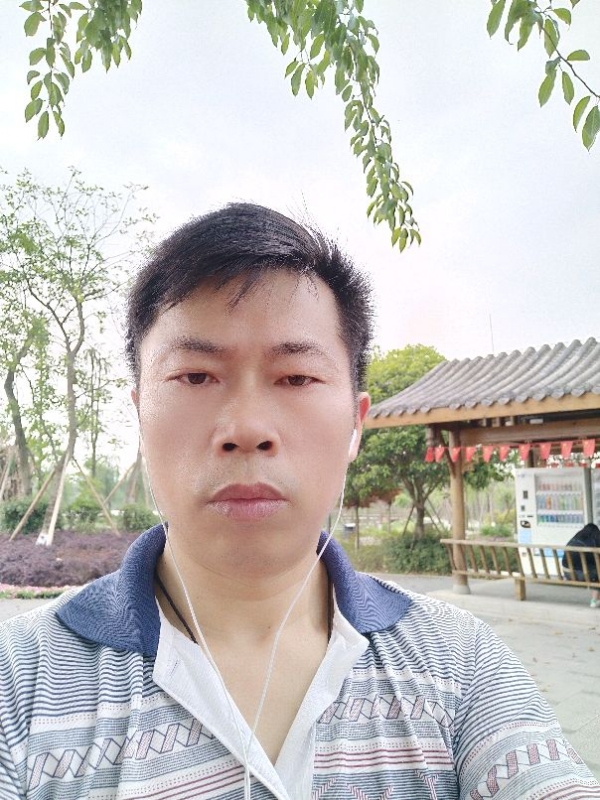 一个人的孤单的第一张照片--长汀相亲网