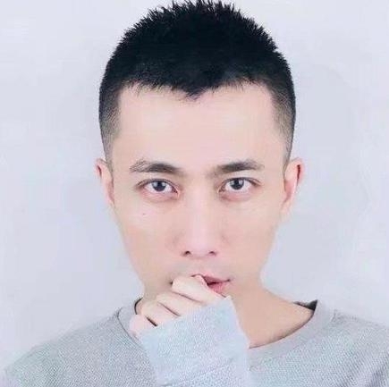 辛酉的第一张照片--长汀相亲网