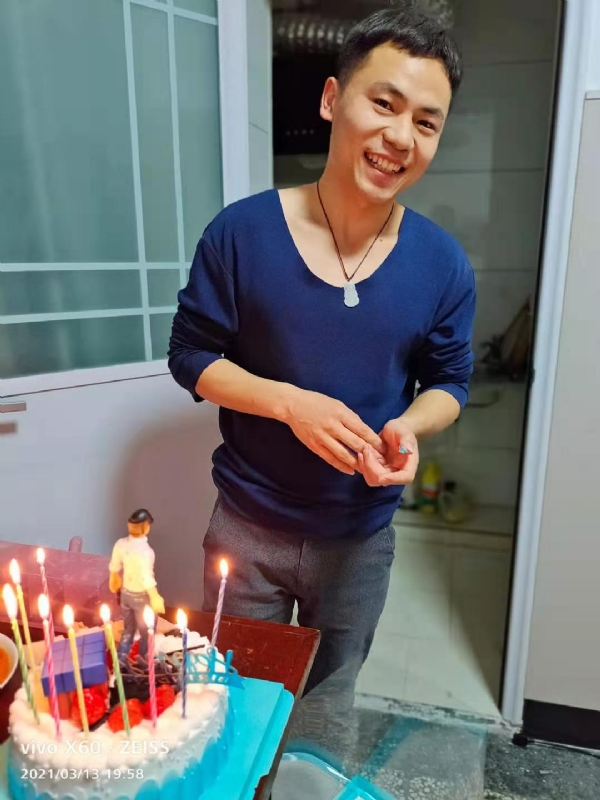 找结婚对象的第一张照片--长汀相亲网