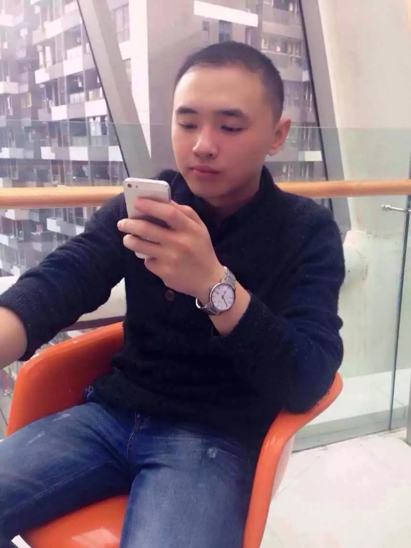 一个人的第一张照片--长汀相亲网