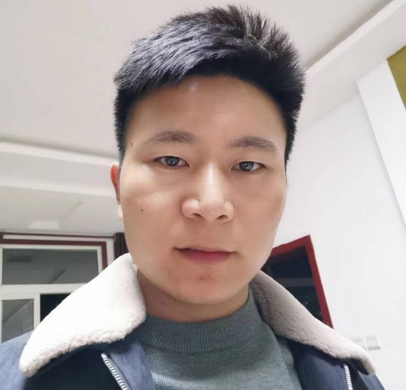 延峰的第一张照片--长汀相亲网