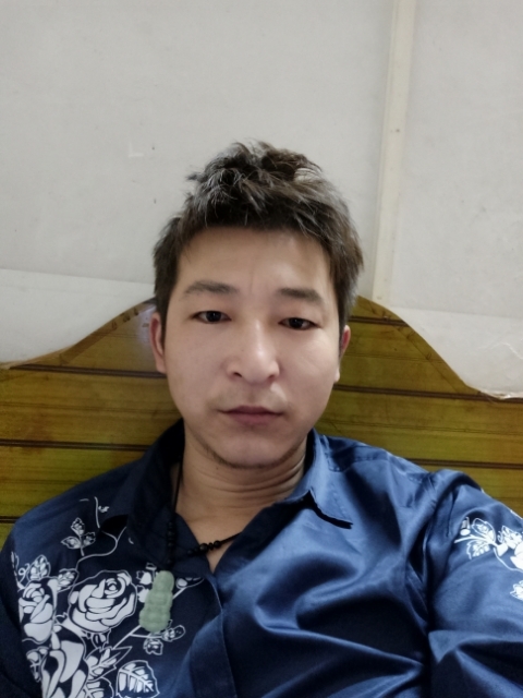时光的第一张照片--长汀相亲网