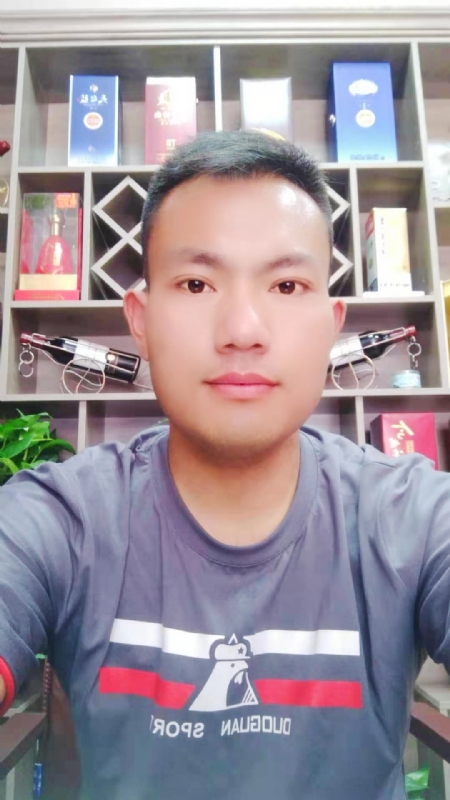 钱乾的第一张照片--长汀相亲网