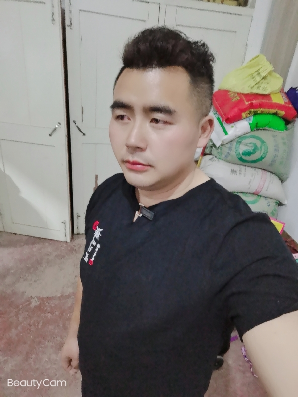 阿杰的第一张照片--长汀相亲网