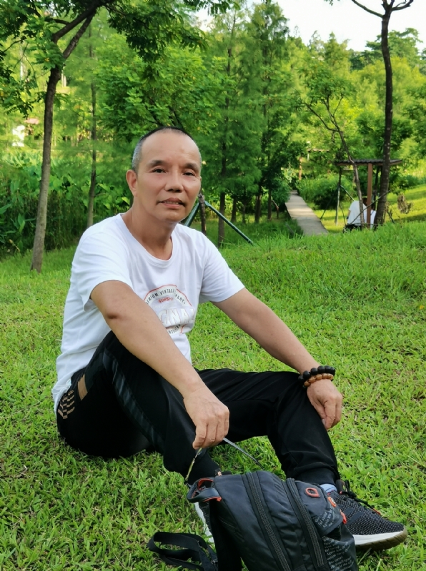 稳重大方的第二张照片--长汀相亲网