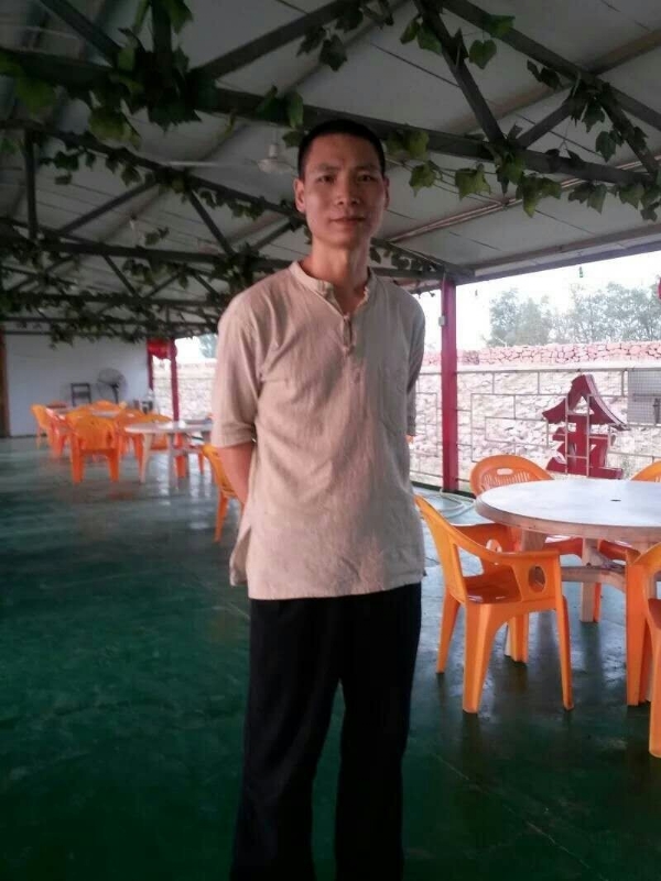 周哥的第三张照片--长汀相亲网