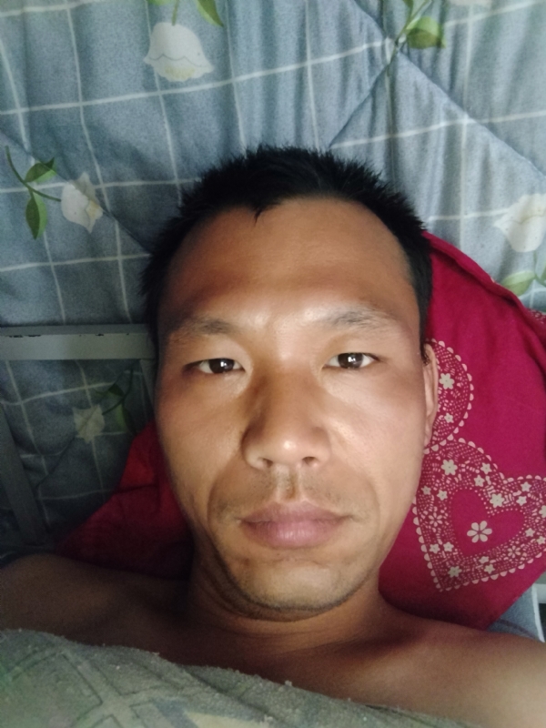 弘扬的第一张照片--长汀相亲网