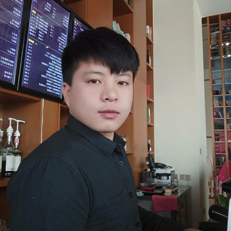 帅被人打的第一张照片--长汀相亲网