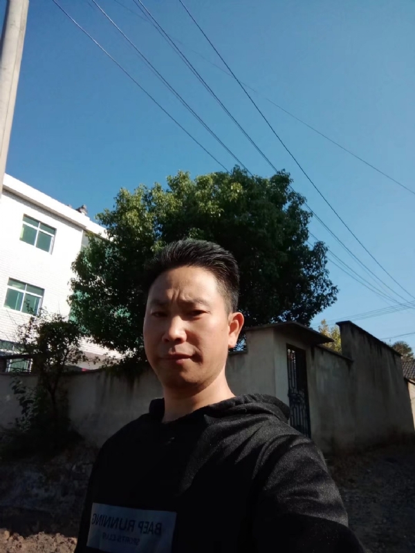 寻缘中的第二张照片--长汀相亲网