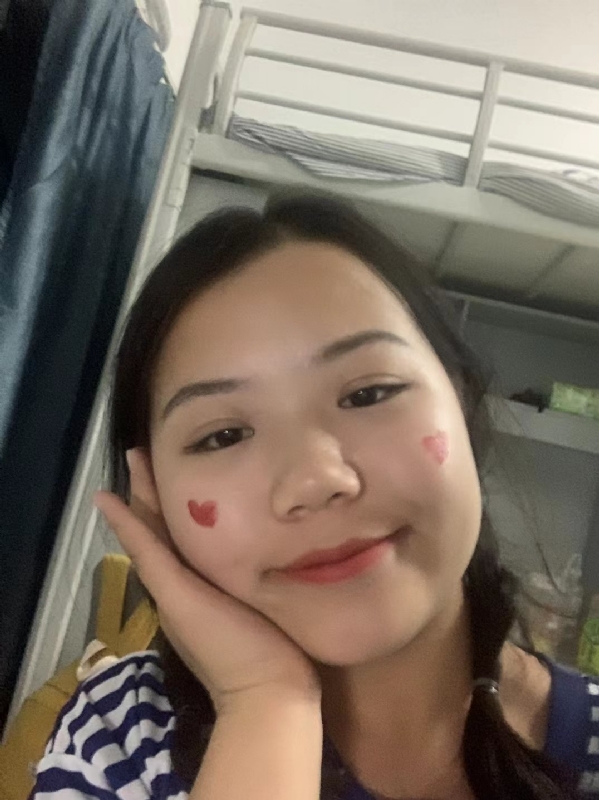 轻轻的一片云的第一张照片--长汀相亲网