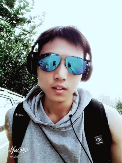 失意的人的第一张照片--长汀相亲网