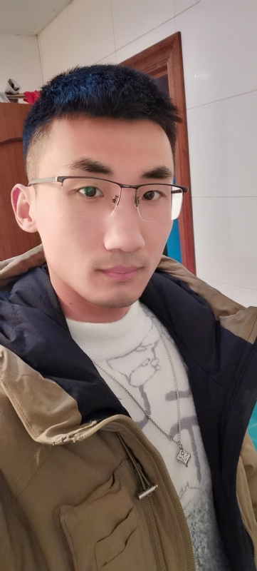 闯红灯吐泡泡的第一张照片--长汀相亲网