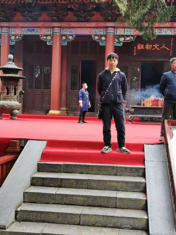 单身的小草的第三张照片--长汀相亲网