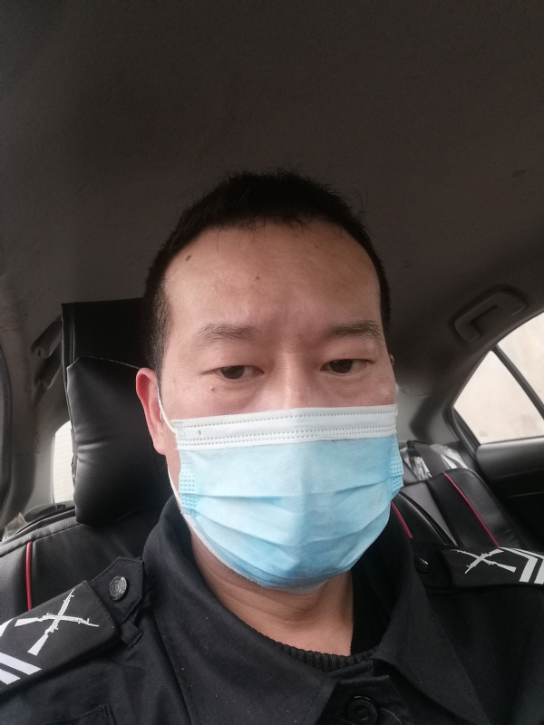 不会躲的刺猬的第一张照片--长汀相亲网