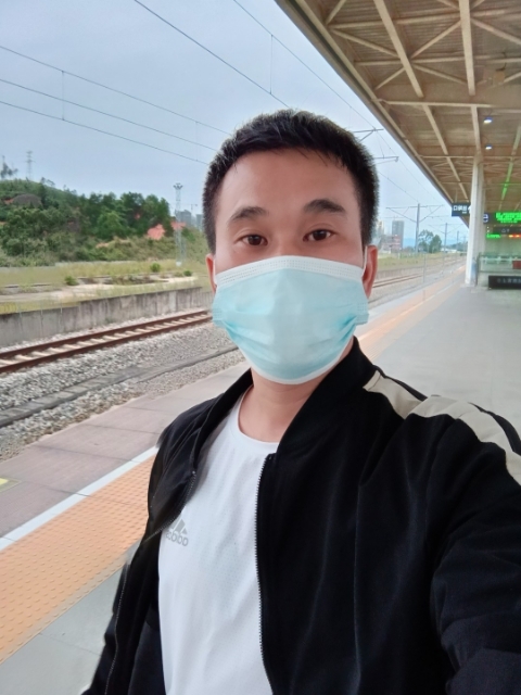 小李的第一张照片--长汀相亲网