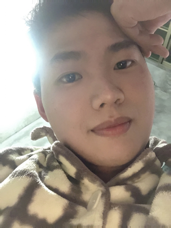 她的第四张照片--长汀相亲网