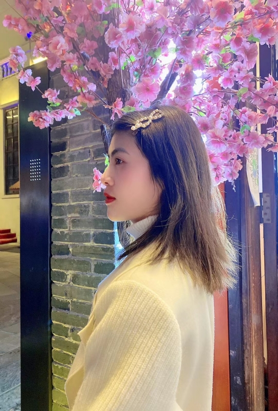 大眼妹的第一张照片--长汀相亲网