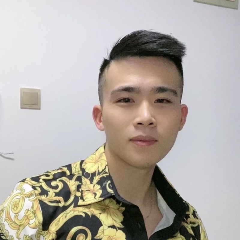 迷彩冲锋衣的第一张照片--长汀相亲网