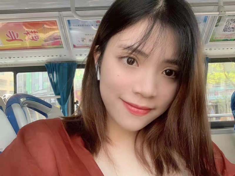 小眼睛的第一张照片--长汀相亲网