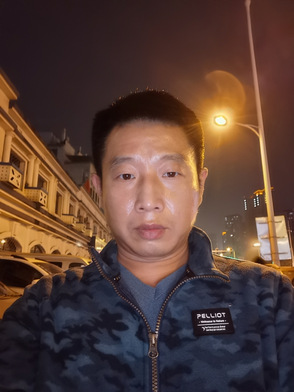 偷偷说的第二张照片--长汀相亲网