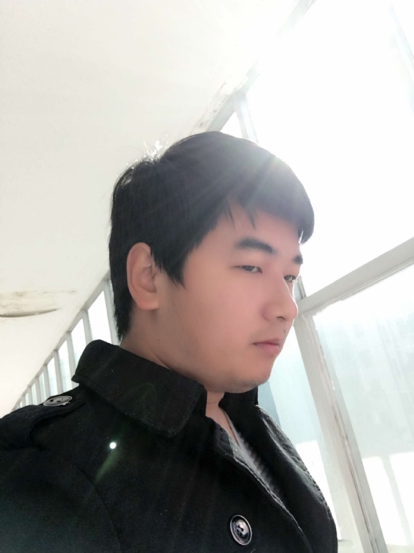 殷勤的王子的第四张照片--长汀相亲网